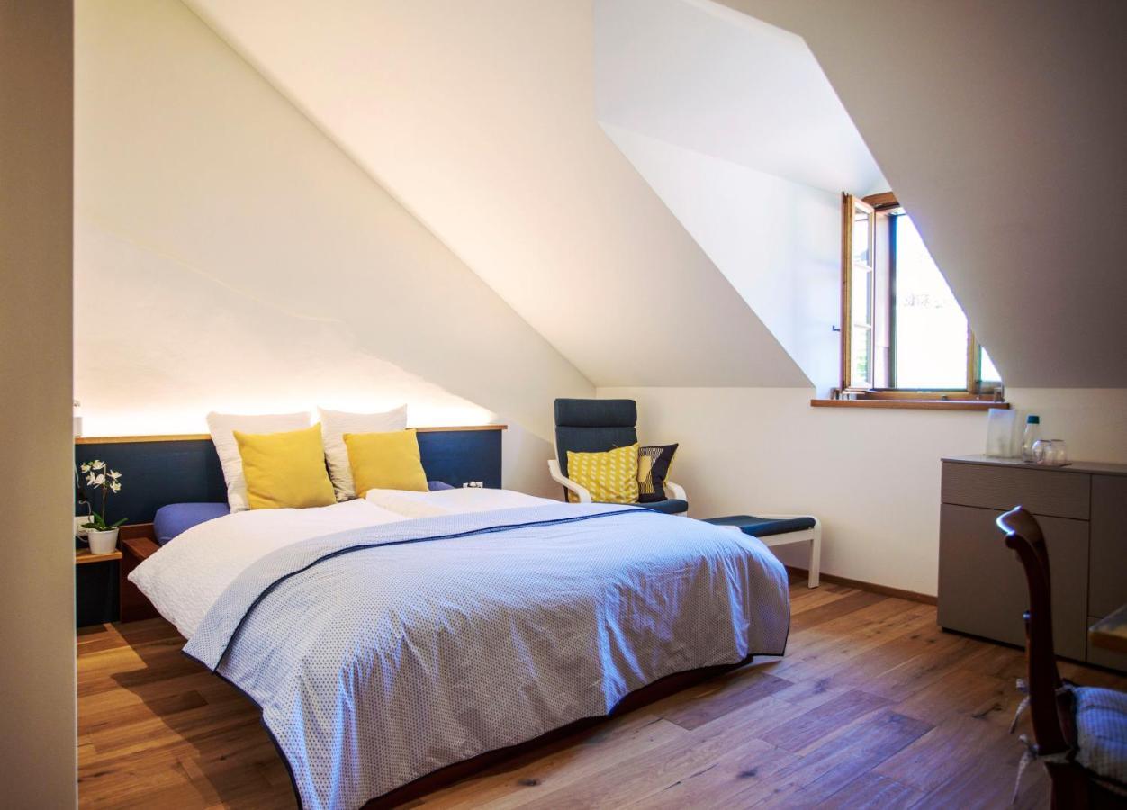 Aux Trois Soleils Bed & Breakfast Chexbres Exterior foto