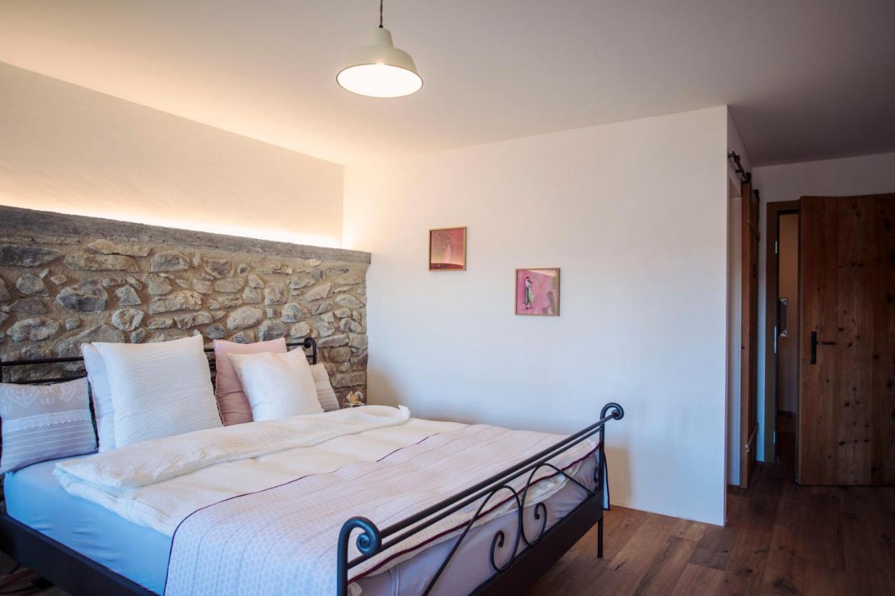 Aux Trois Soleils Bed & Breakfast Chexbres Exterior foto