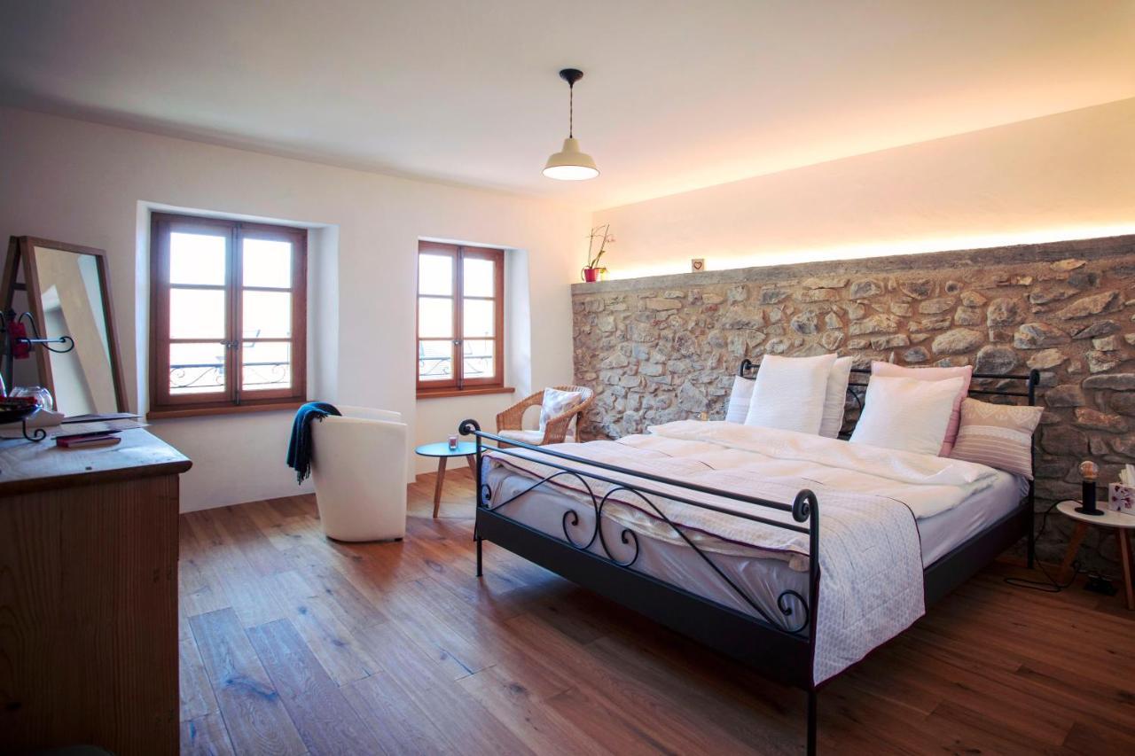 Aux Trois Soleils Bed & Breakfast Chexbres Exterior foto